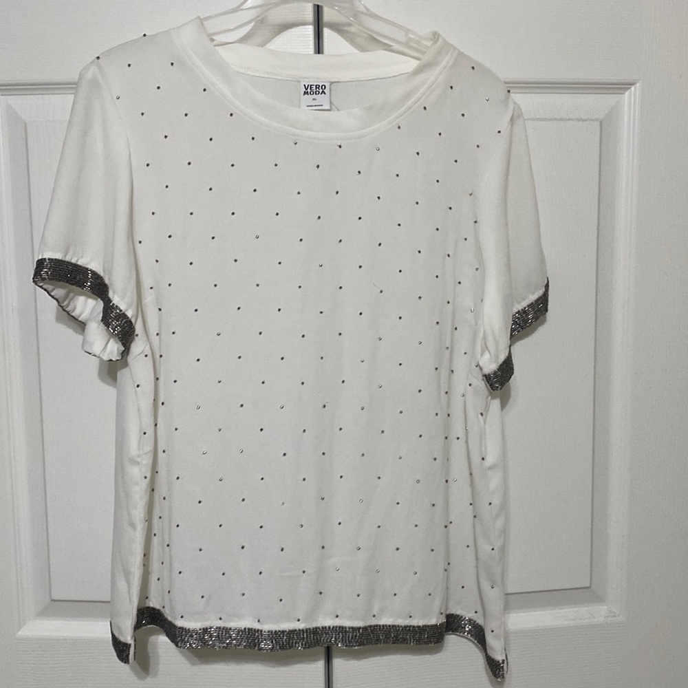 Short Sleeve with Beads
